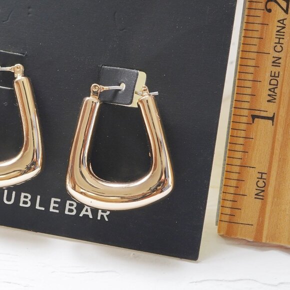 4/$25 Anthropologie BaubleBar Gold Hoop Earrings - Picture 2 of 2